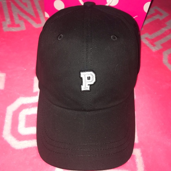 💕NWT VS Pink Hat And Socks - Picture 4 of 6